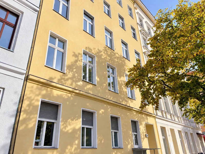 Berlin-Kreuzberg – stilvoller Altbau am Bergmannkiez | Erstbezug nach Sanierung | 3 Jahre befristet — photo 1